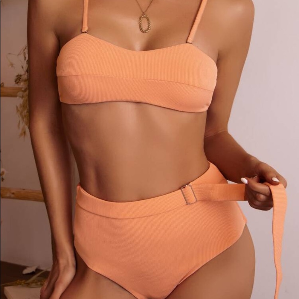High waisted bikini set🦋